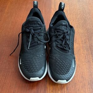 Nike Black and White youth Sneakers-Airmax 270